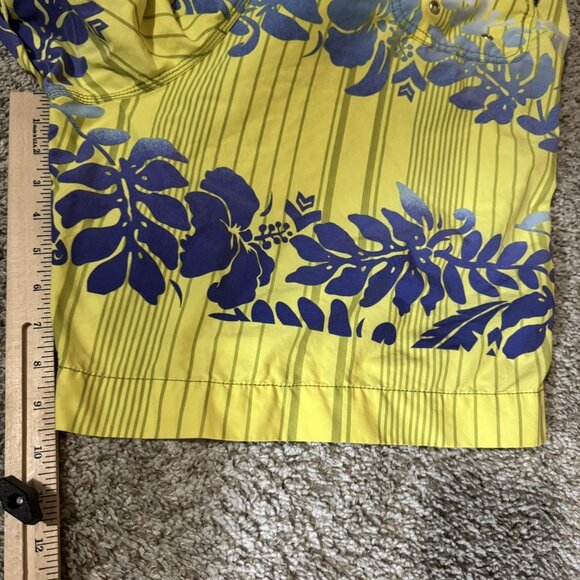 Tommy Bahama Shorts Mens XL Yellow Blue Floral Hawaiian Board Swim Trunks - Picture 10 of 11